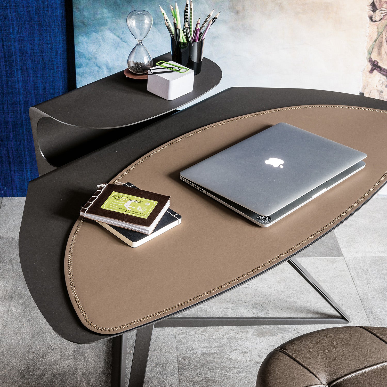 Storm Desk