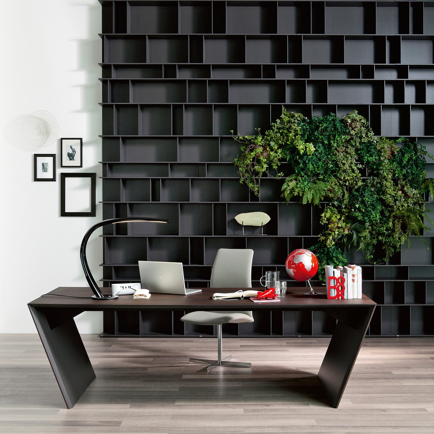Vega Office Desk