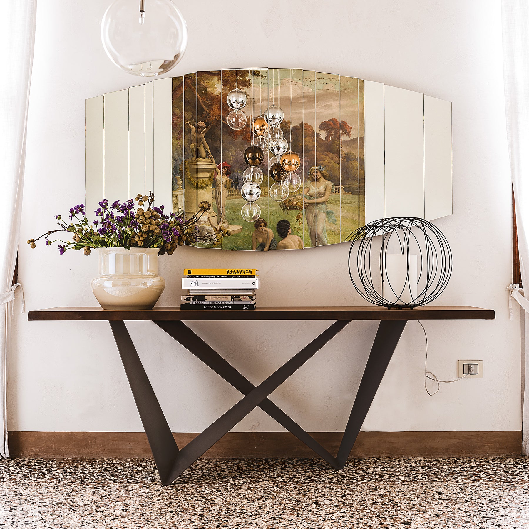 Westin Console Table: Wooden Top