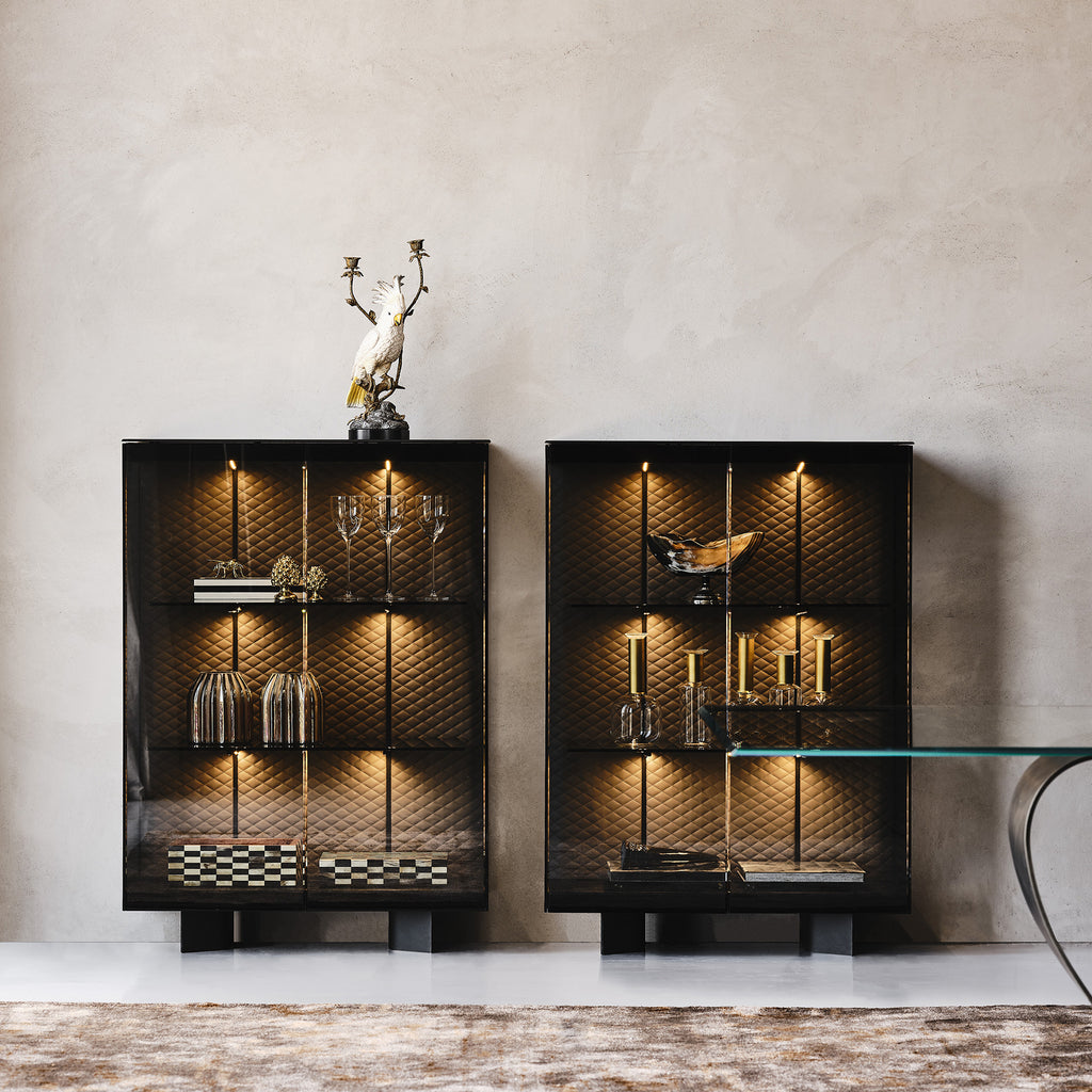 Boutique Alta Cabinet