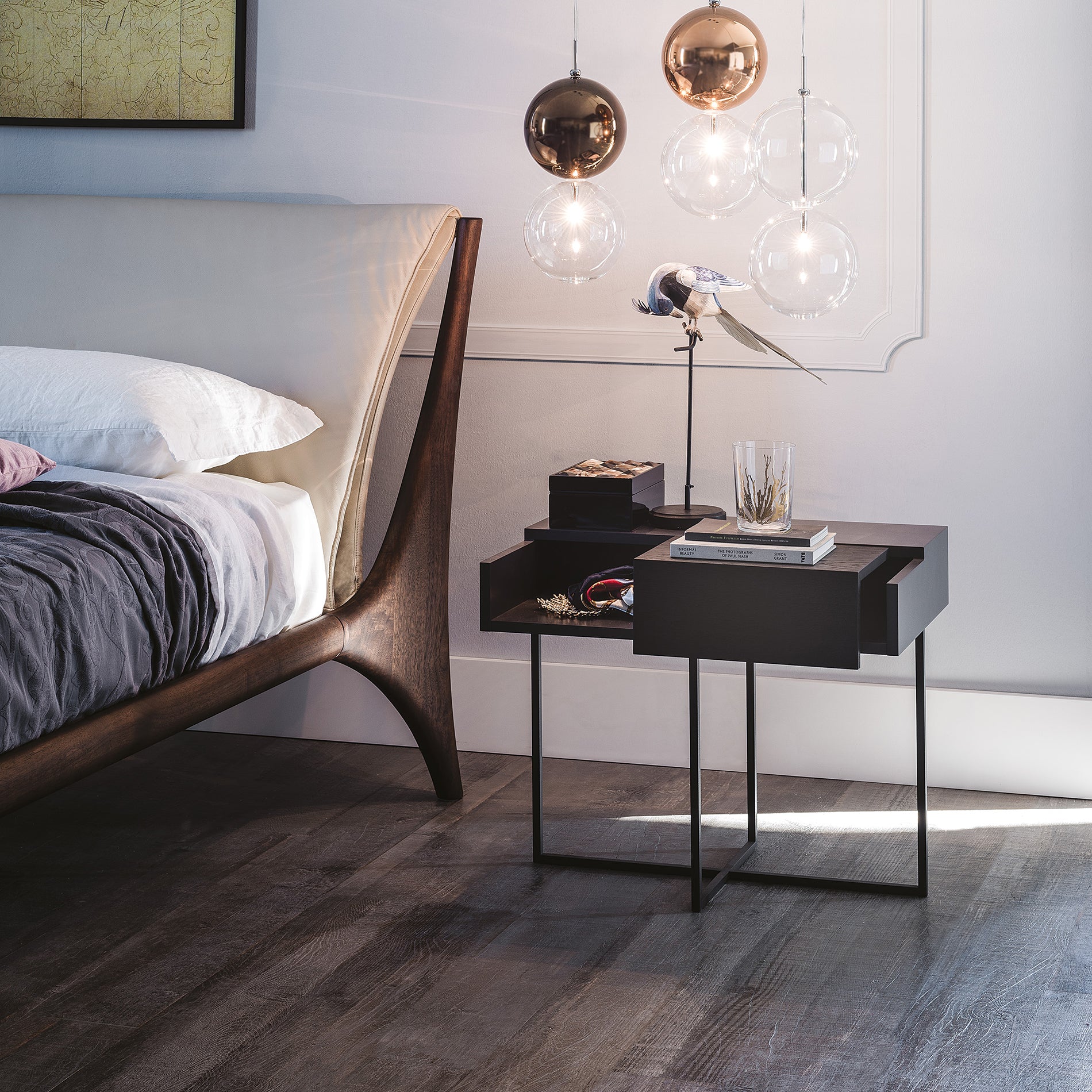 Dante Nightstand
