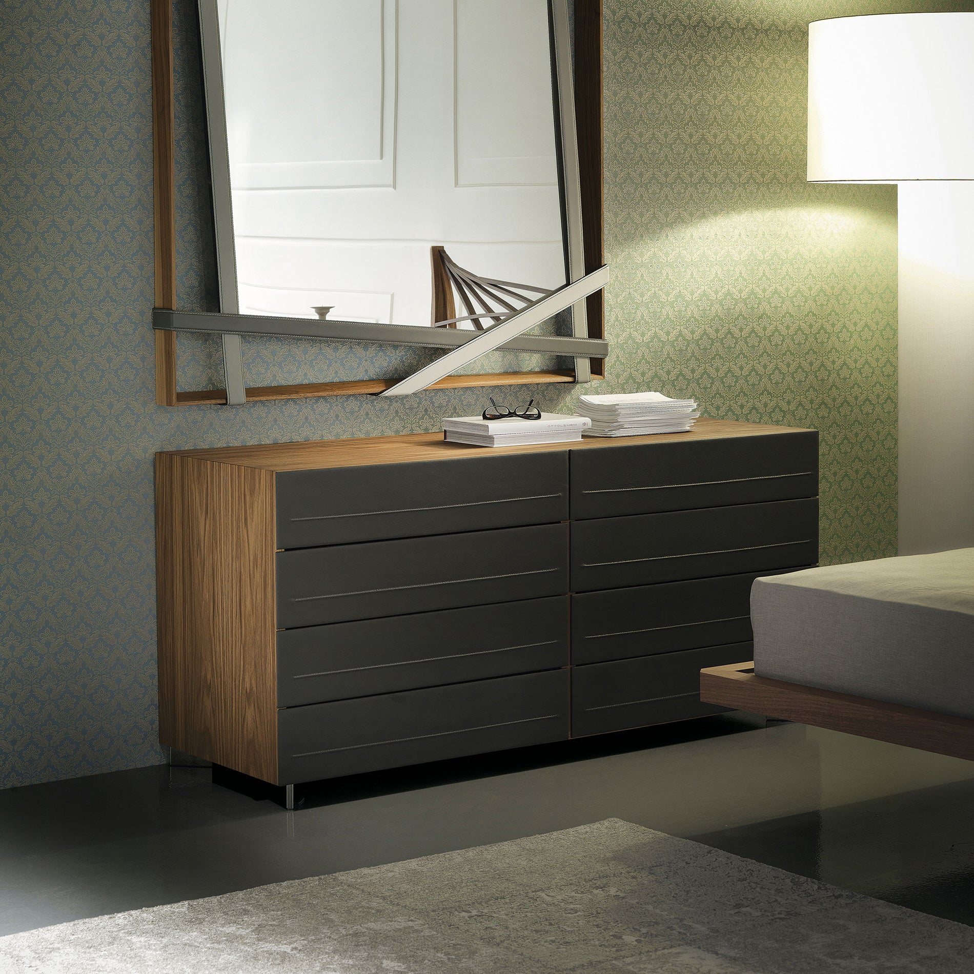 Dyno Dresser
