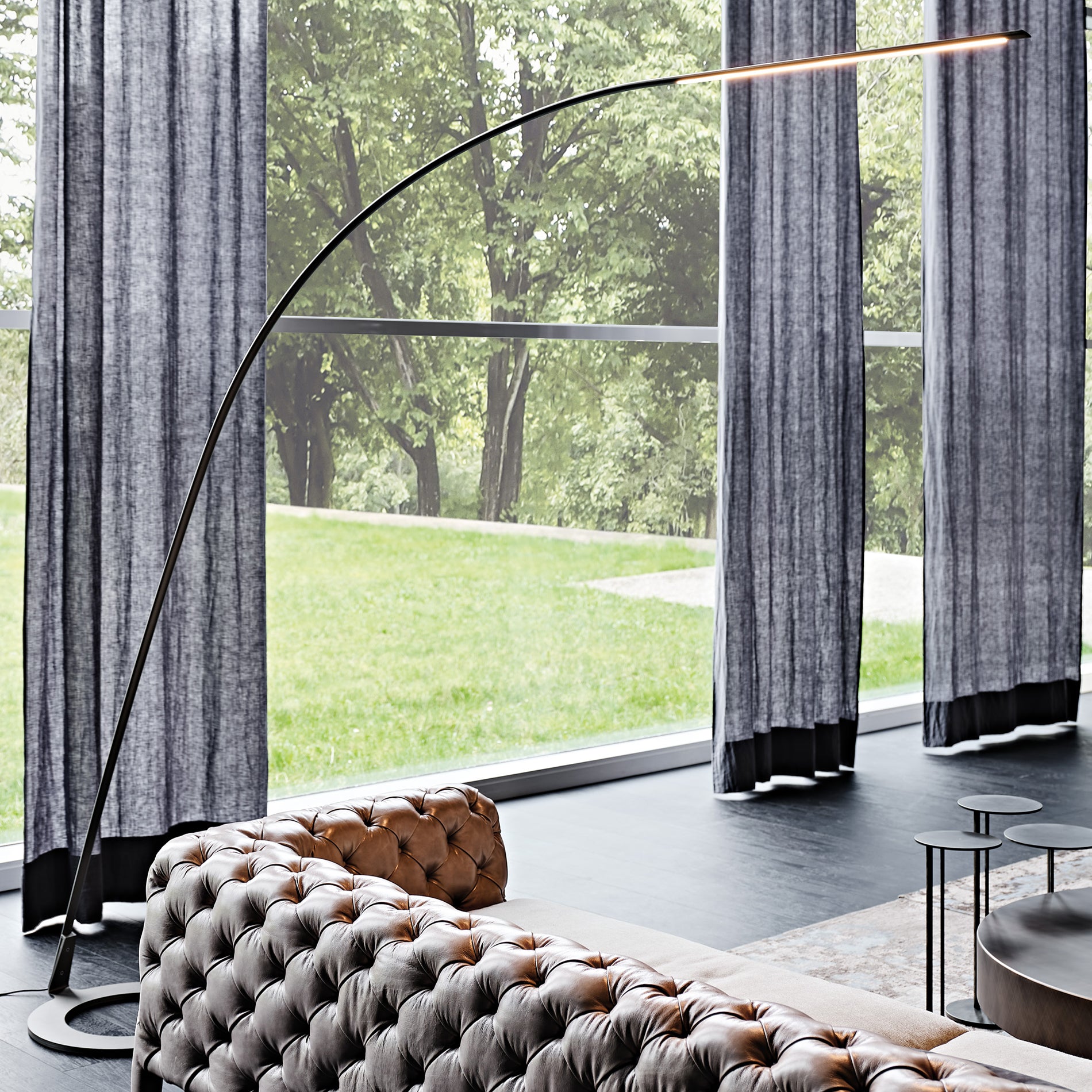 Lampo Floor Lamp