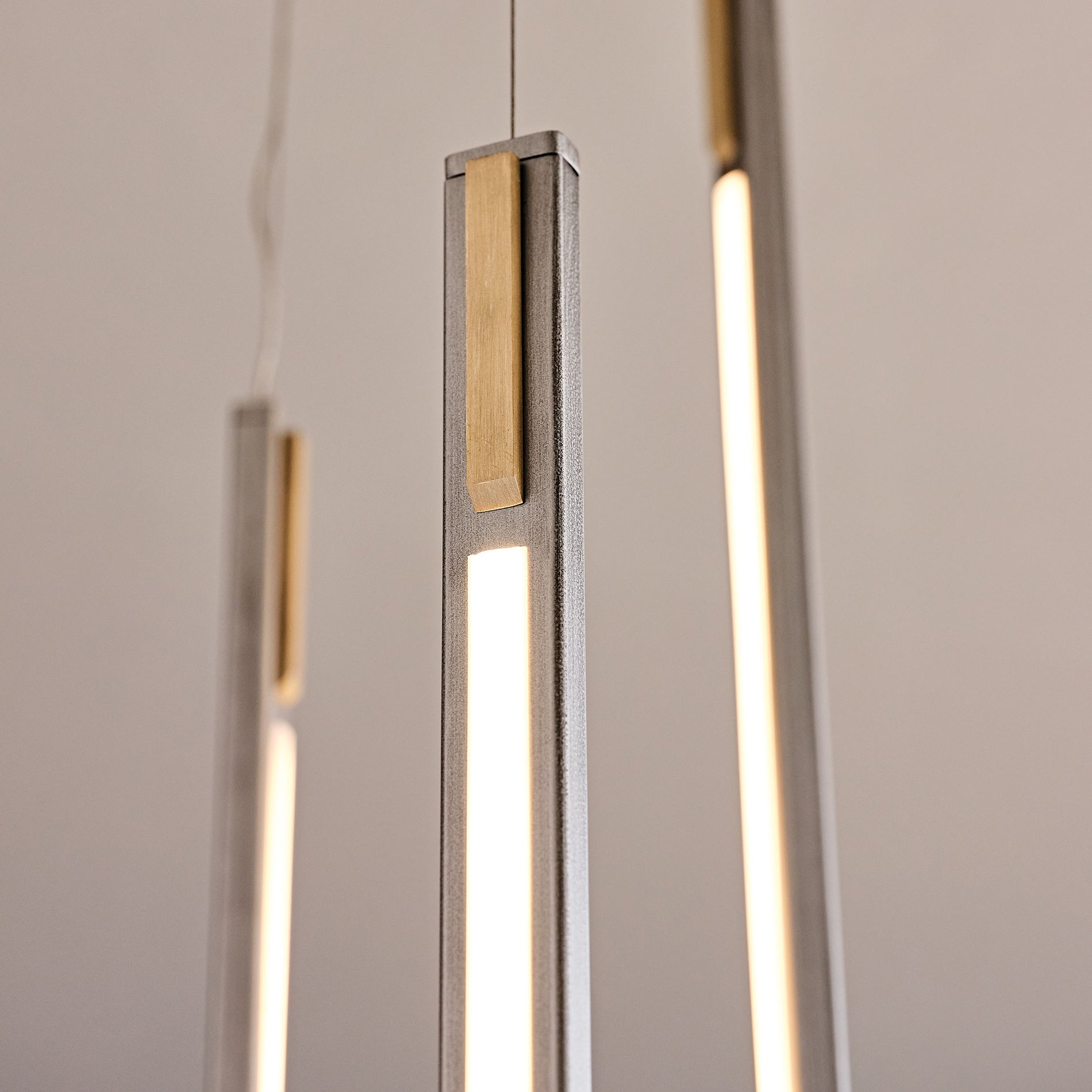 Nahun Suspension Light
