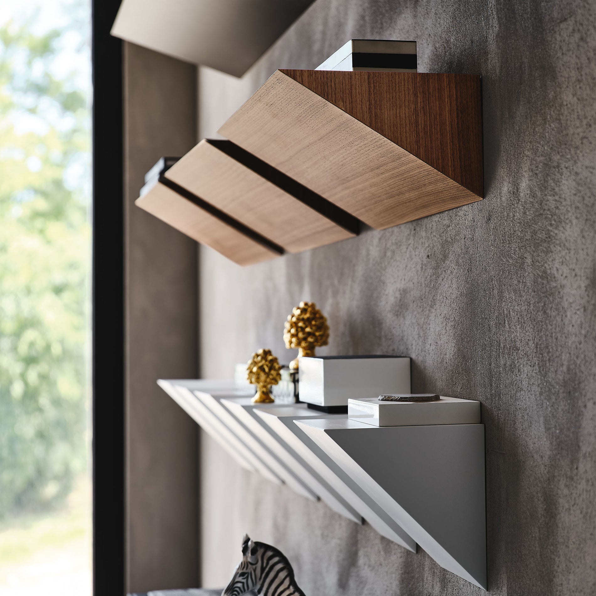 Pendola Wall Shelf