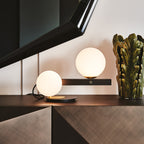 Planeta Table Lamp