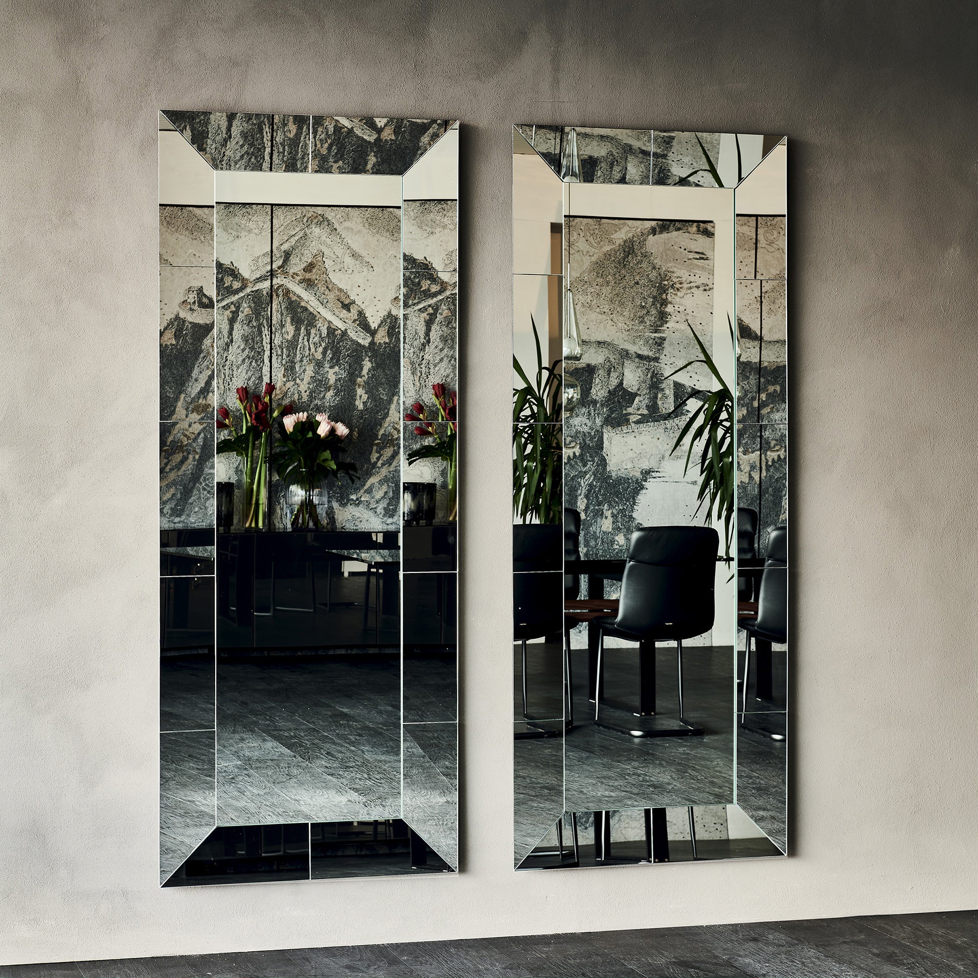 Regal Wall Mirror: Rectangle