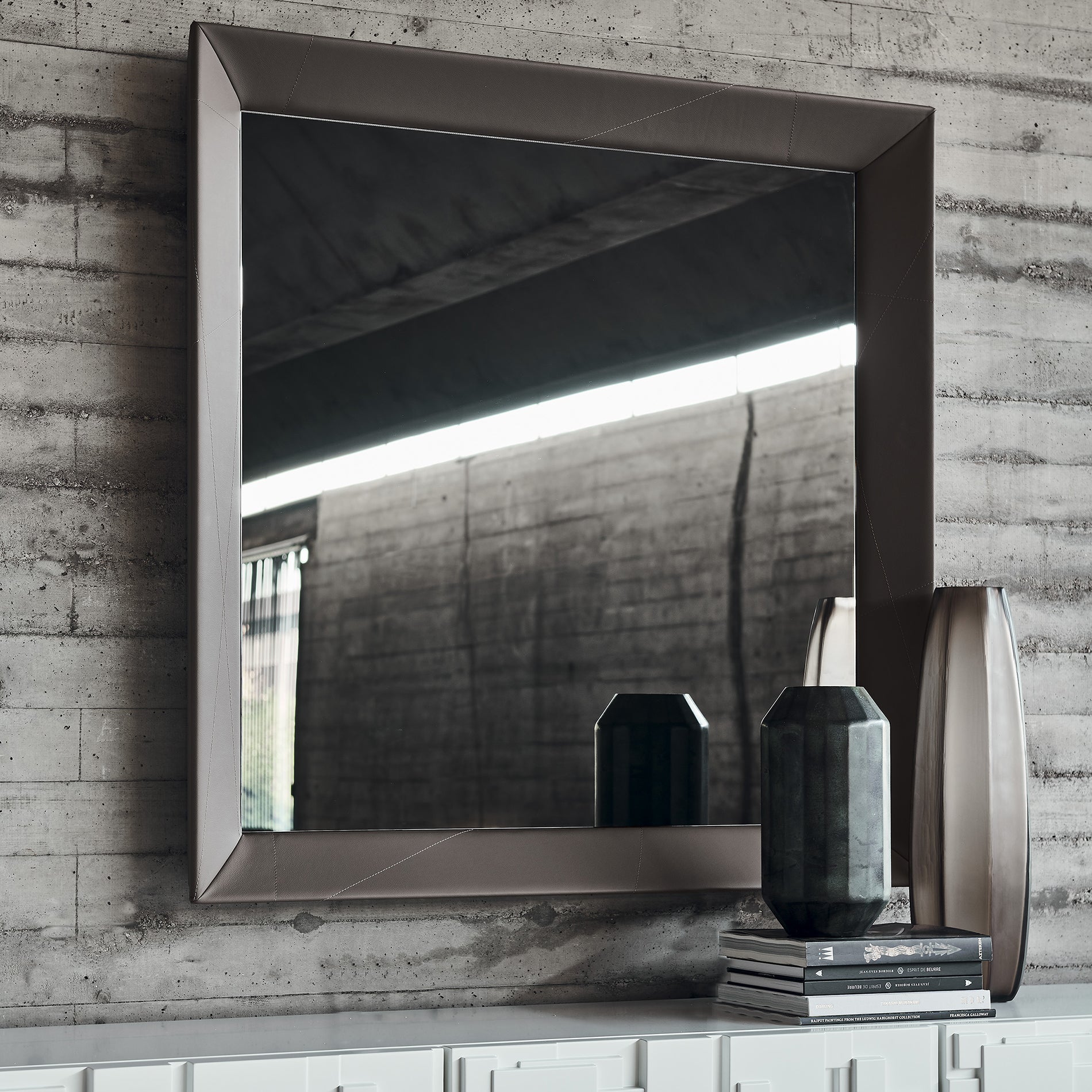 Taxedo Mirror