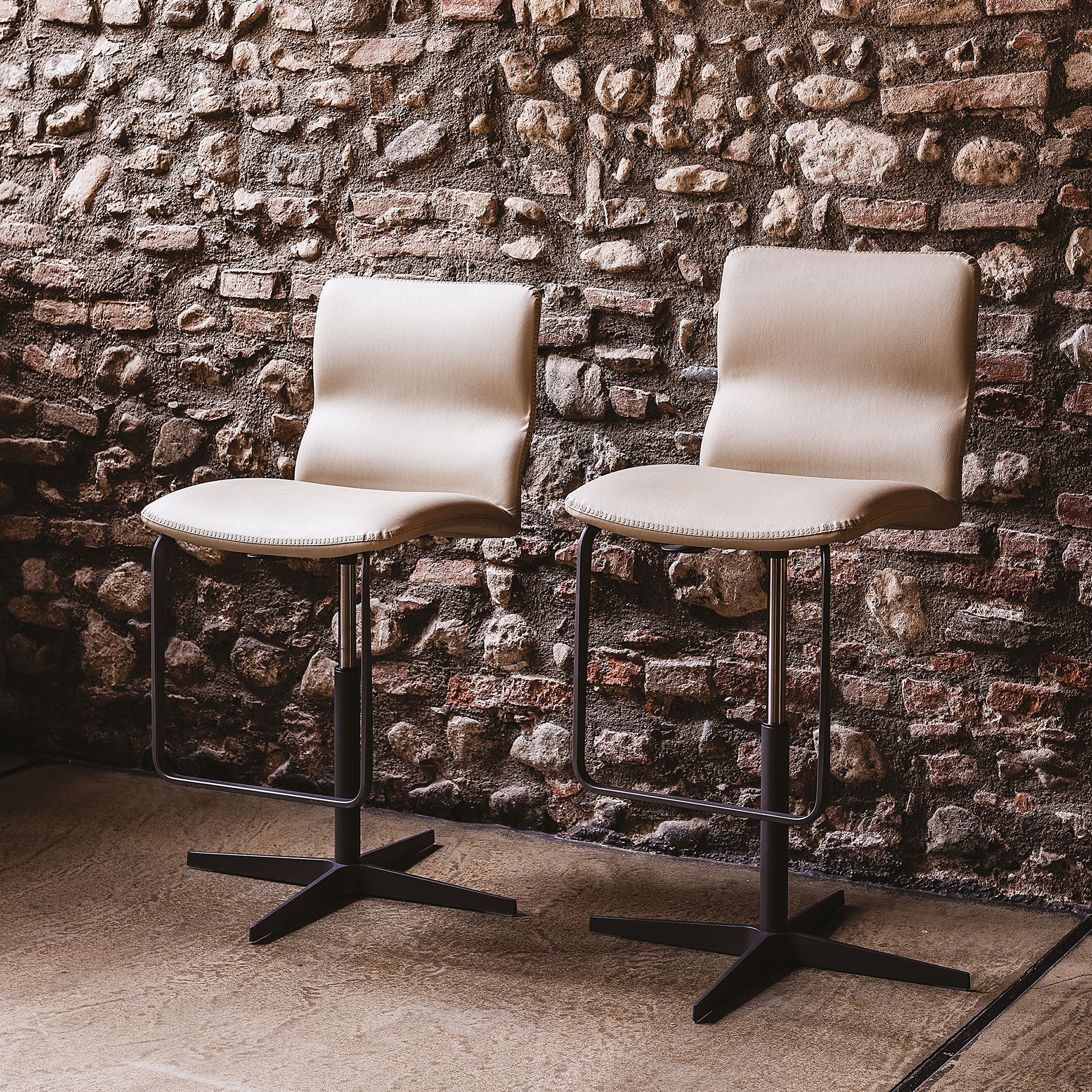 Victor X Height Adjustable Bar Stool