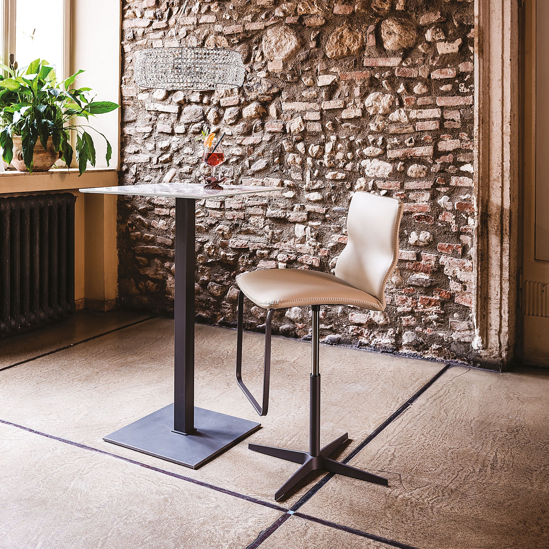 Victor X Height Adjustable Bar Stool