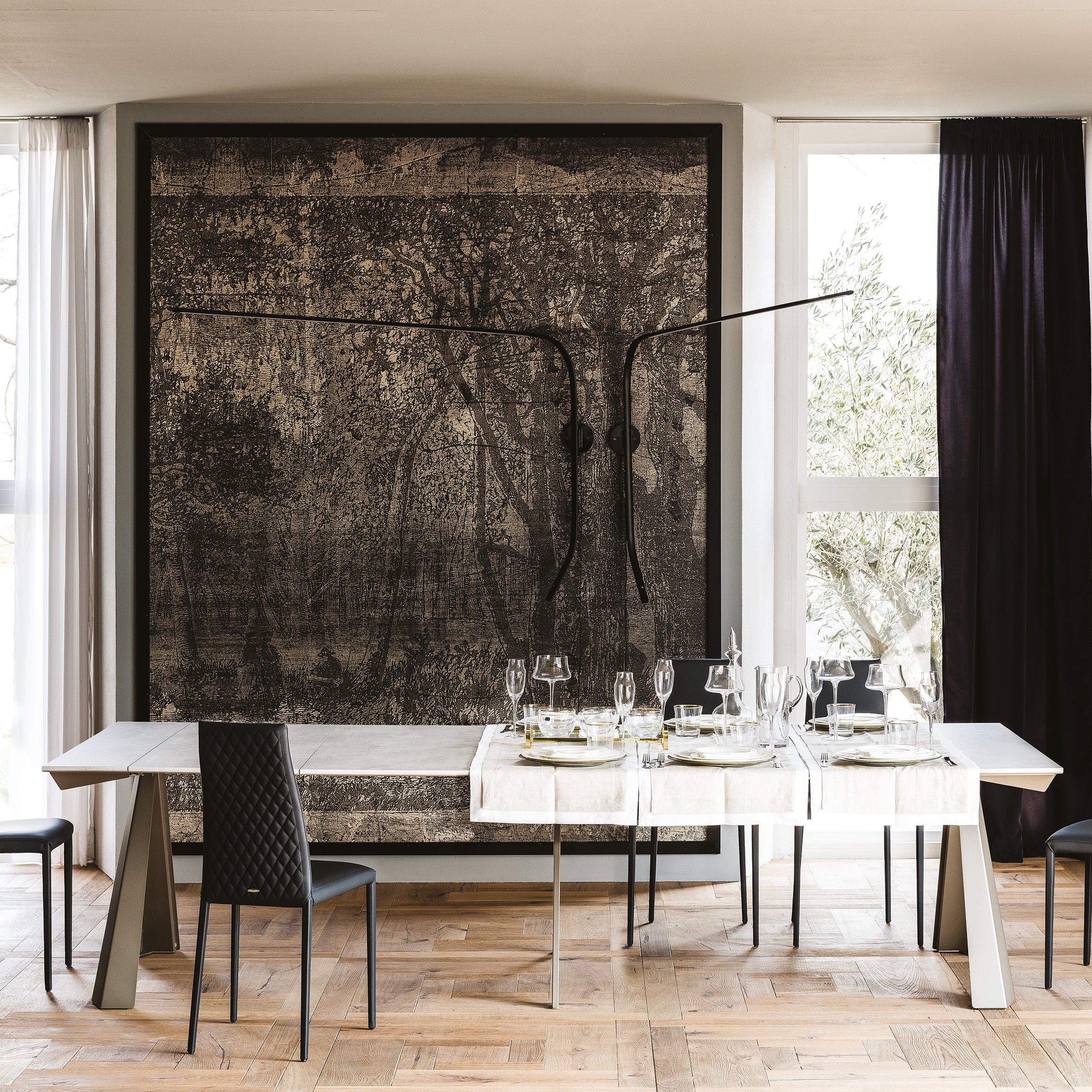 Convivium Extendable Console Table
