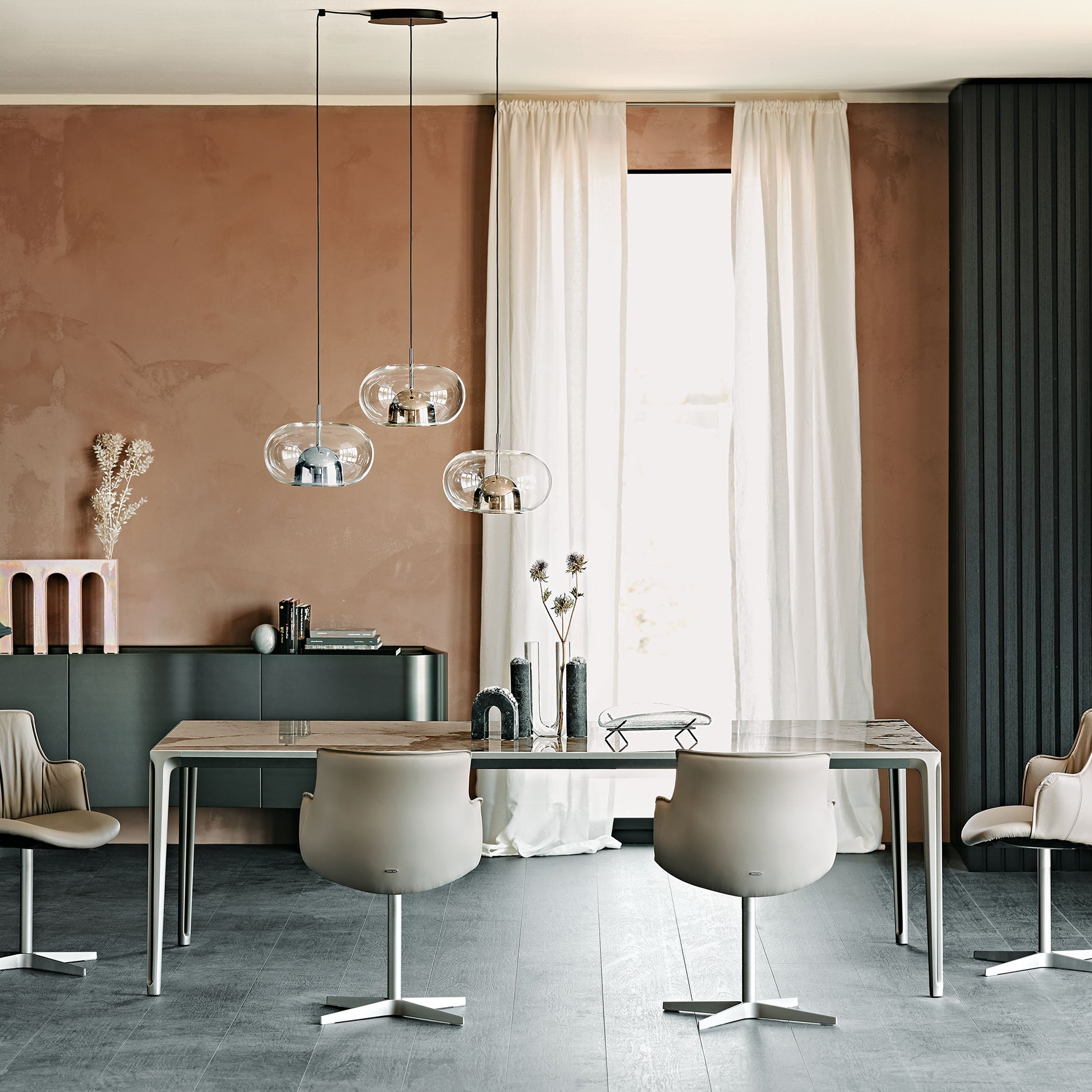Boulevard Keramik Dining Table
