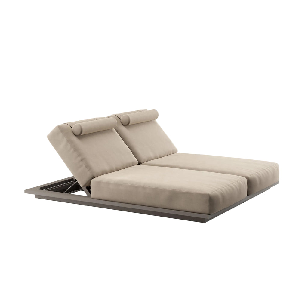 S2 Chaise Lounge