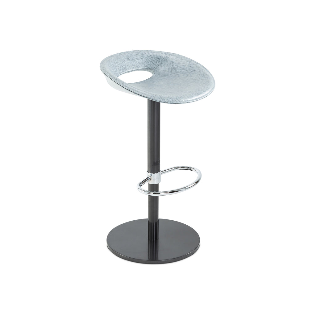 Oahu Swivel Stool