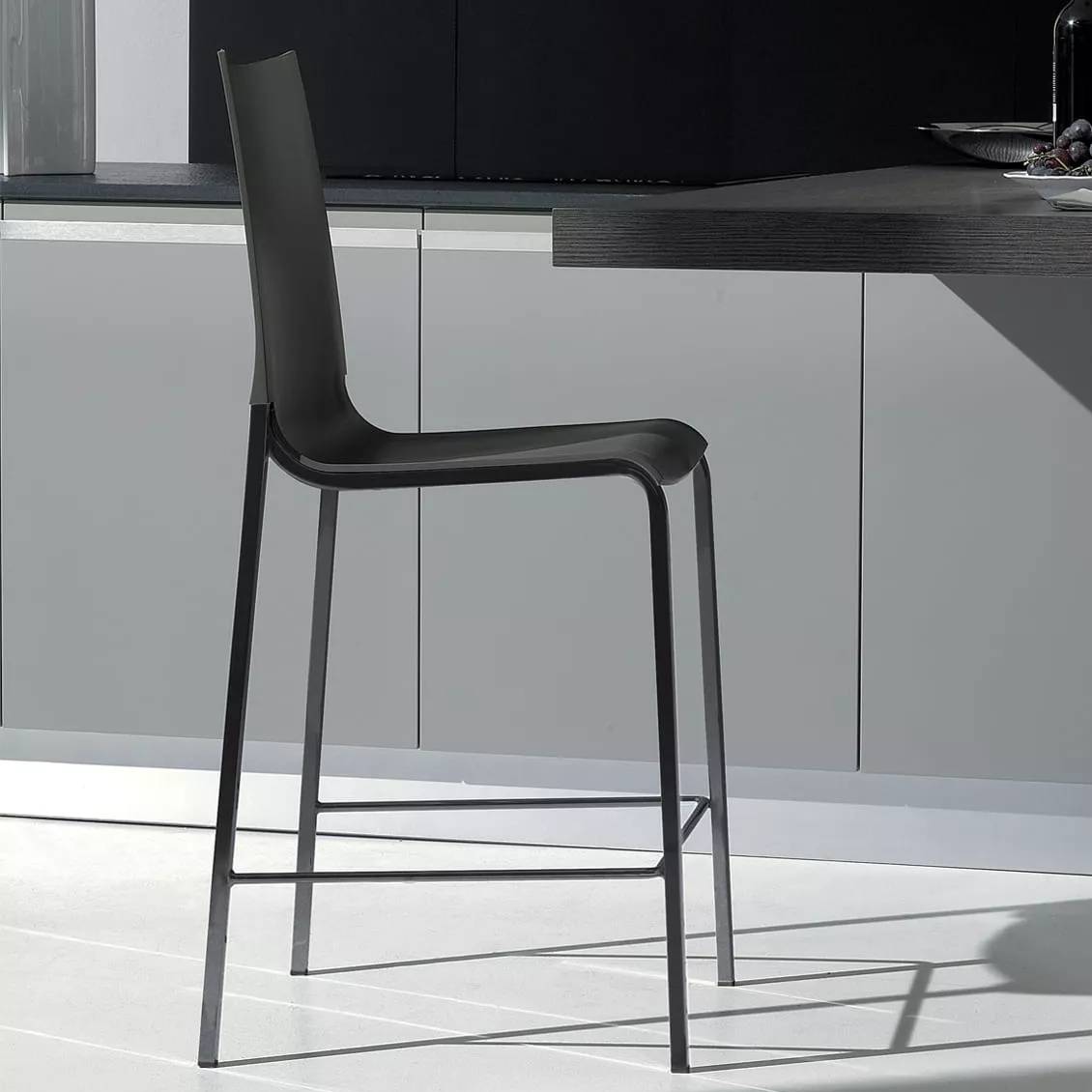 Eva Barstool