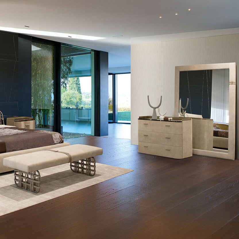 Baku Dresser