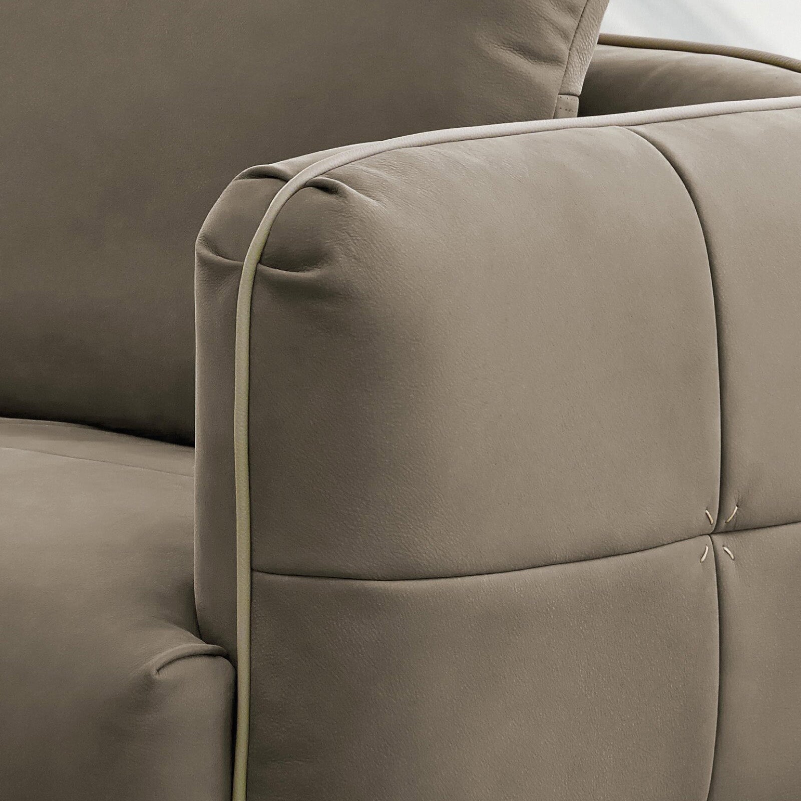 Crystal Sofa / Sectionals