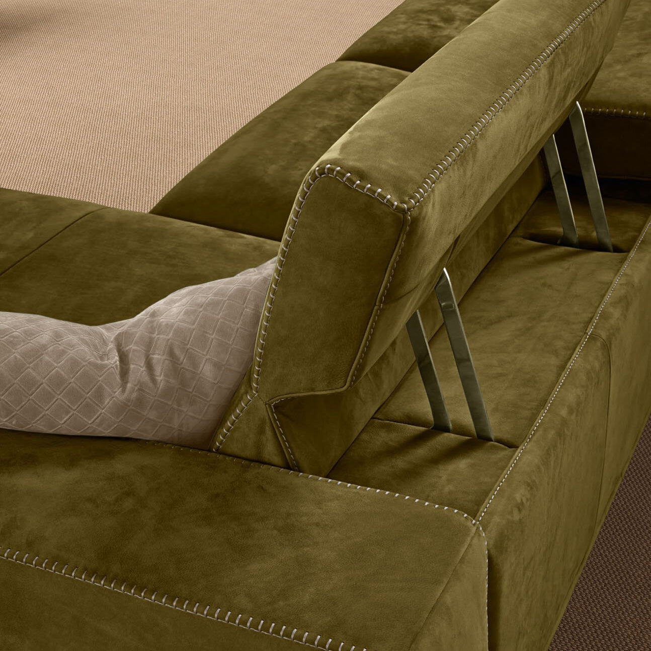 Denny Sofa / Sectionals