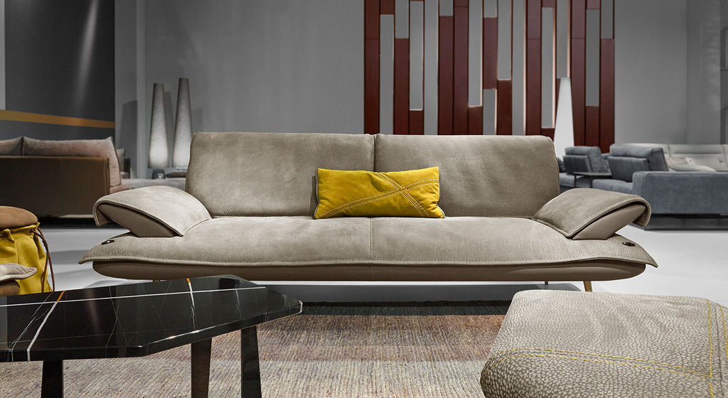 Escape Sofa / Sectionals