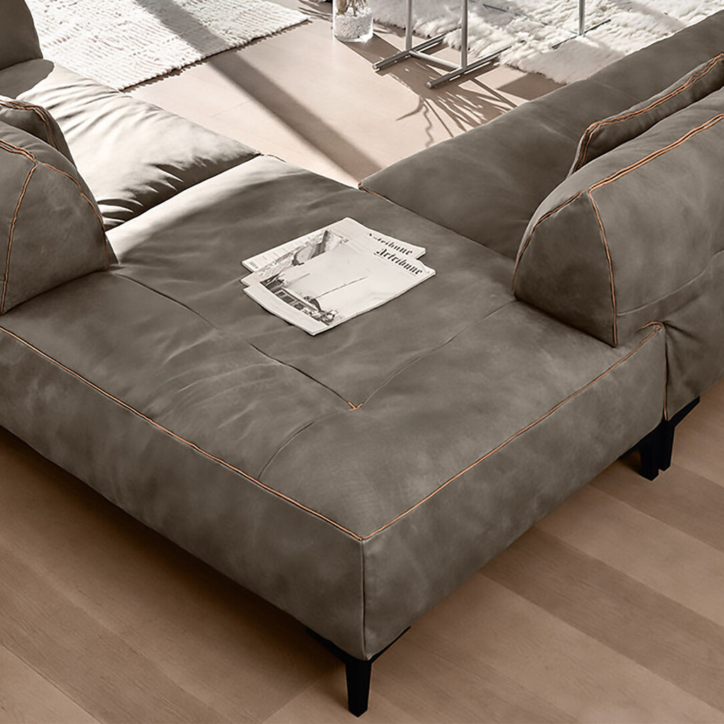Kong Sofa / Sectionals