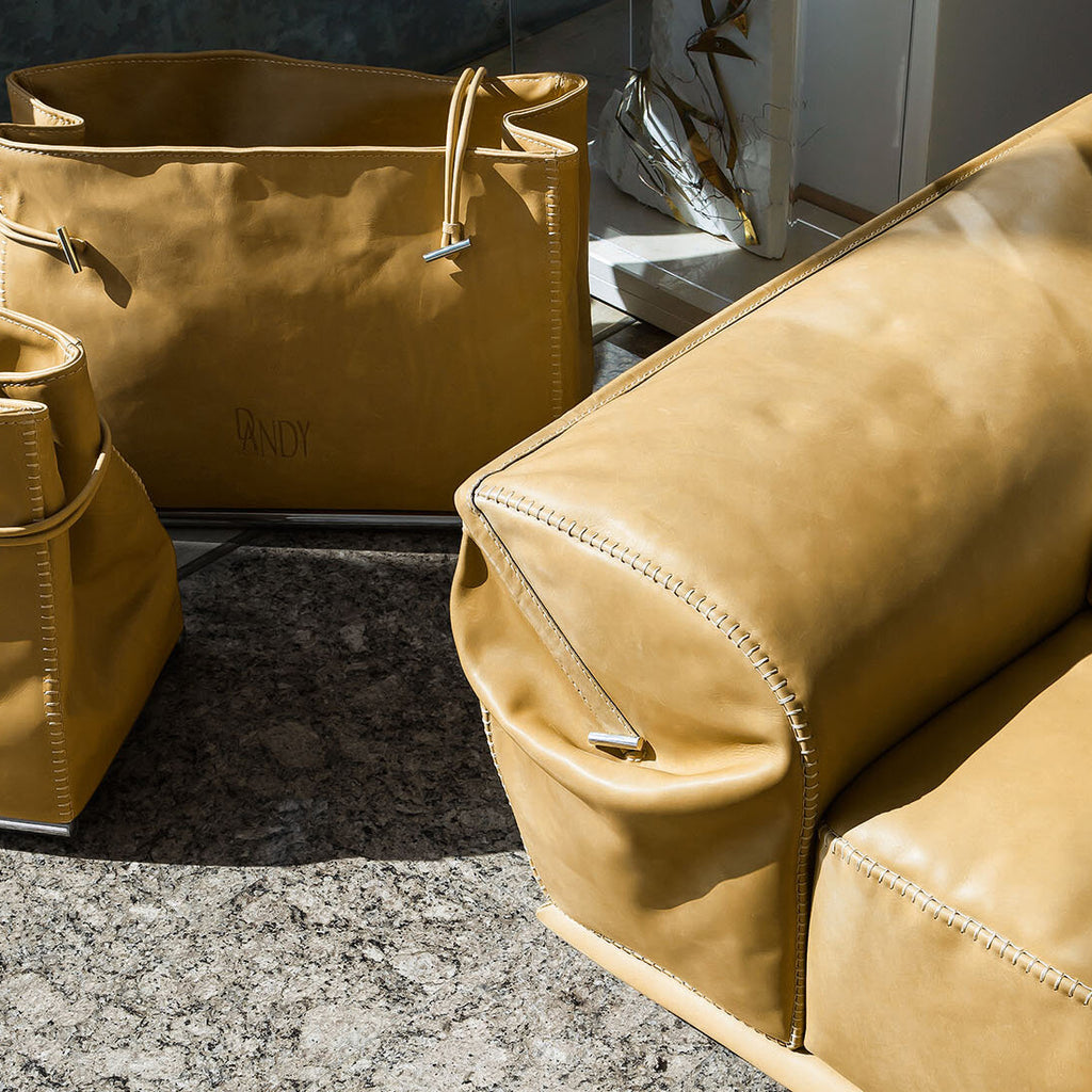 Limousine Sofa / Sectionals