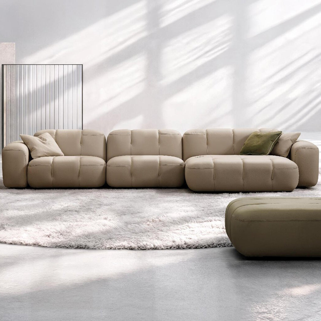 Moxy Sofa / Sectionals