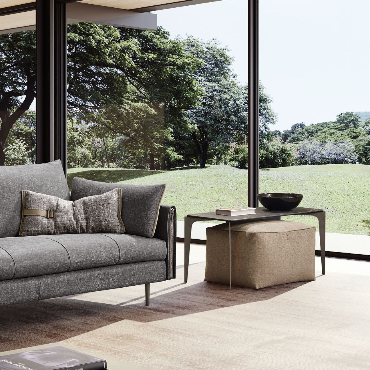 New York Sofa / Sectionals