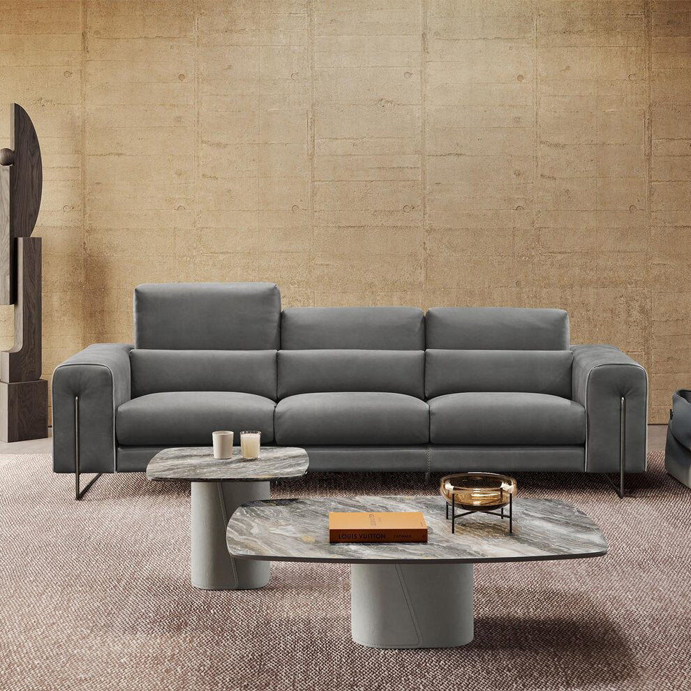 Newport Sofa / Sectionals