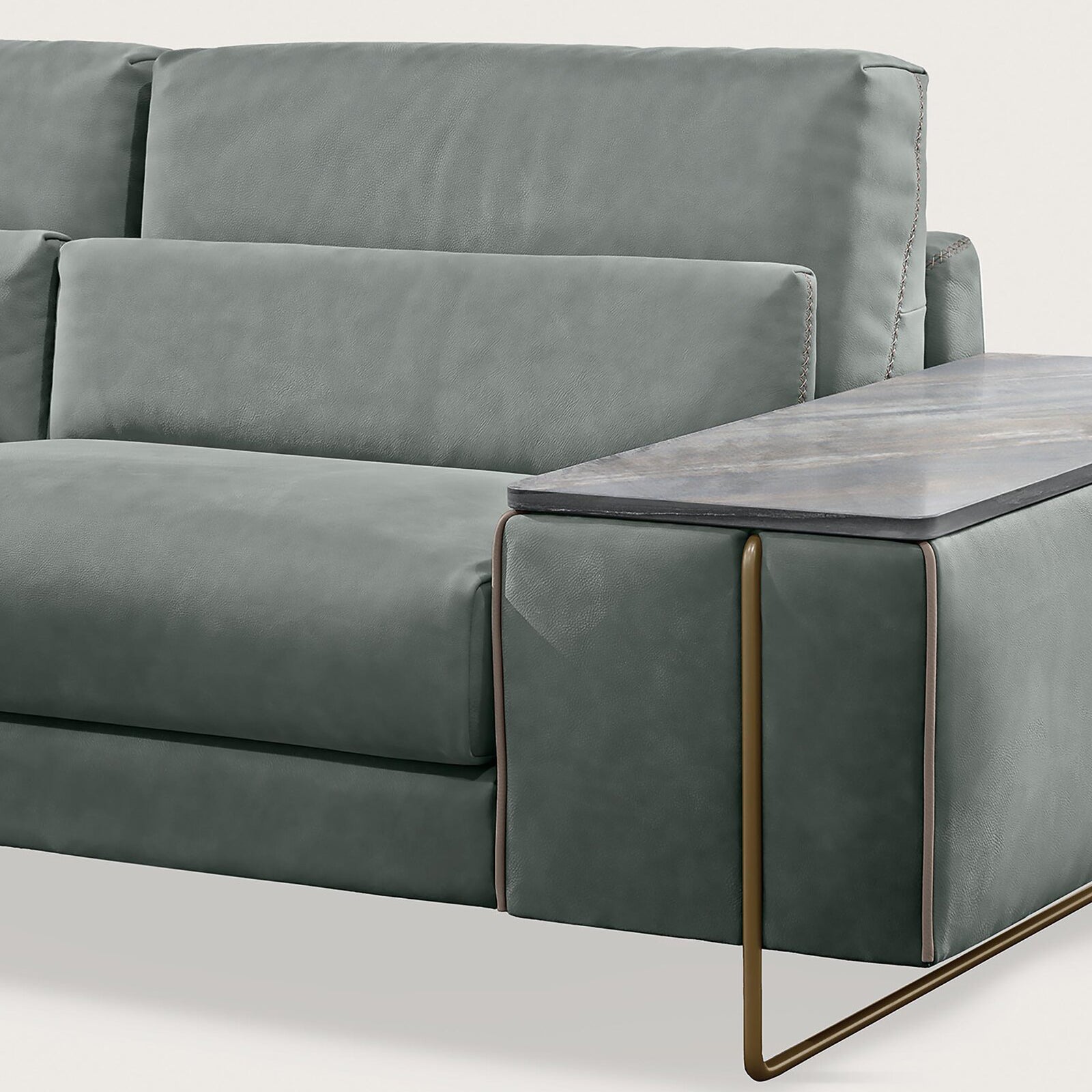 Newport Sofa / Sectionals