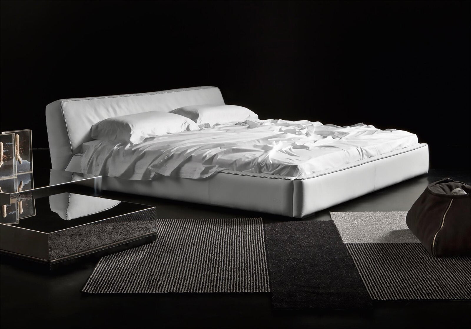 Oxer Night Bed