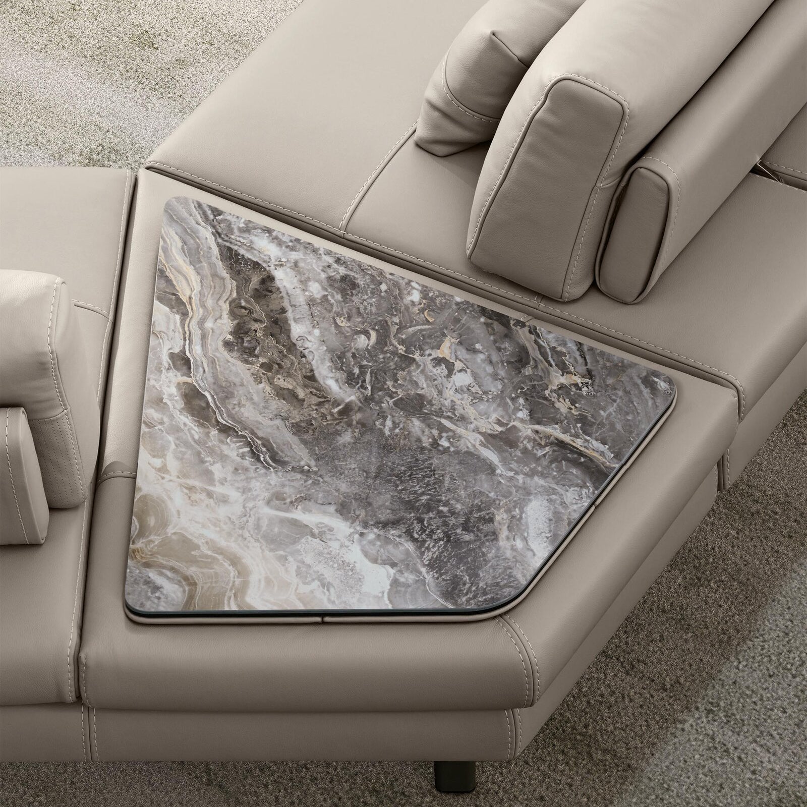 Summer Sofa / Sectionals