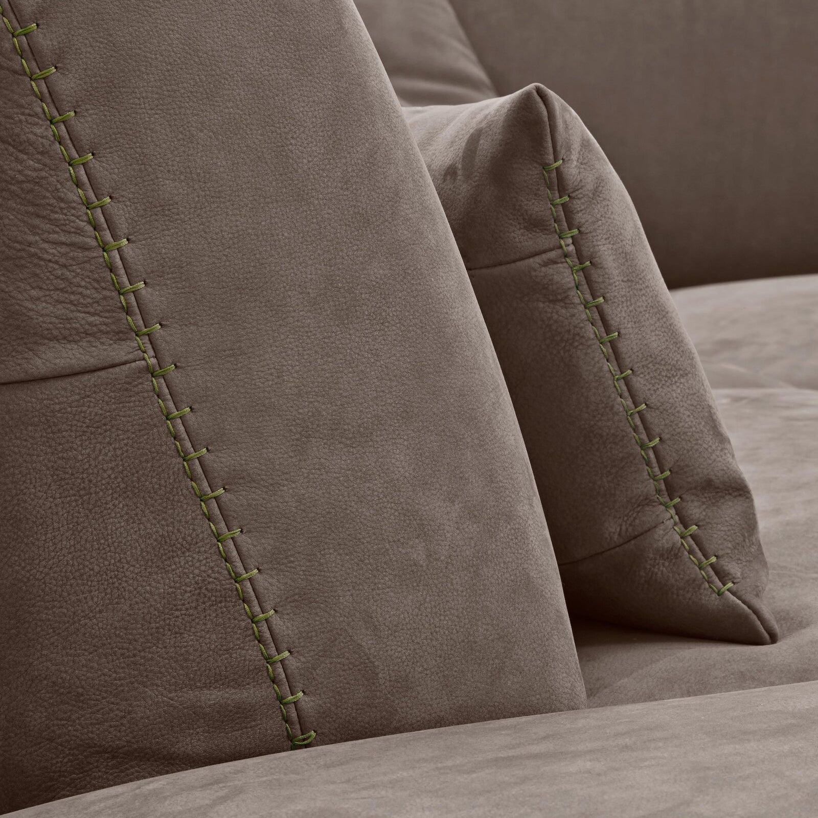 Twiga Sofa / Sectionals
