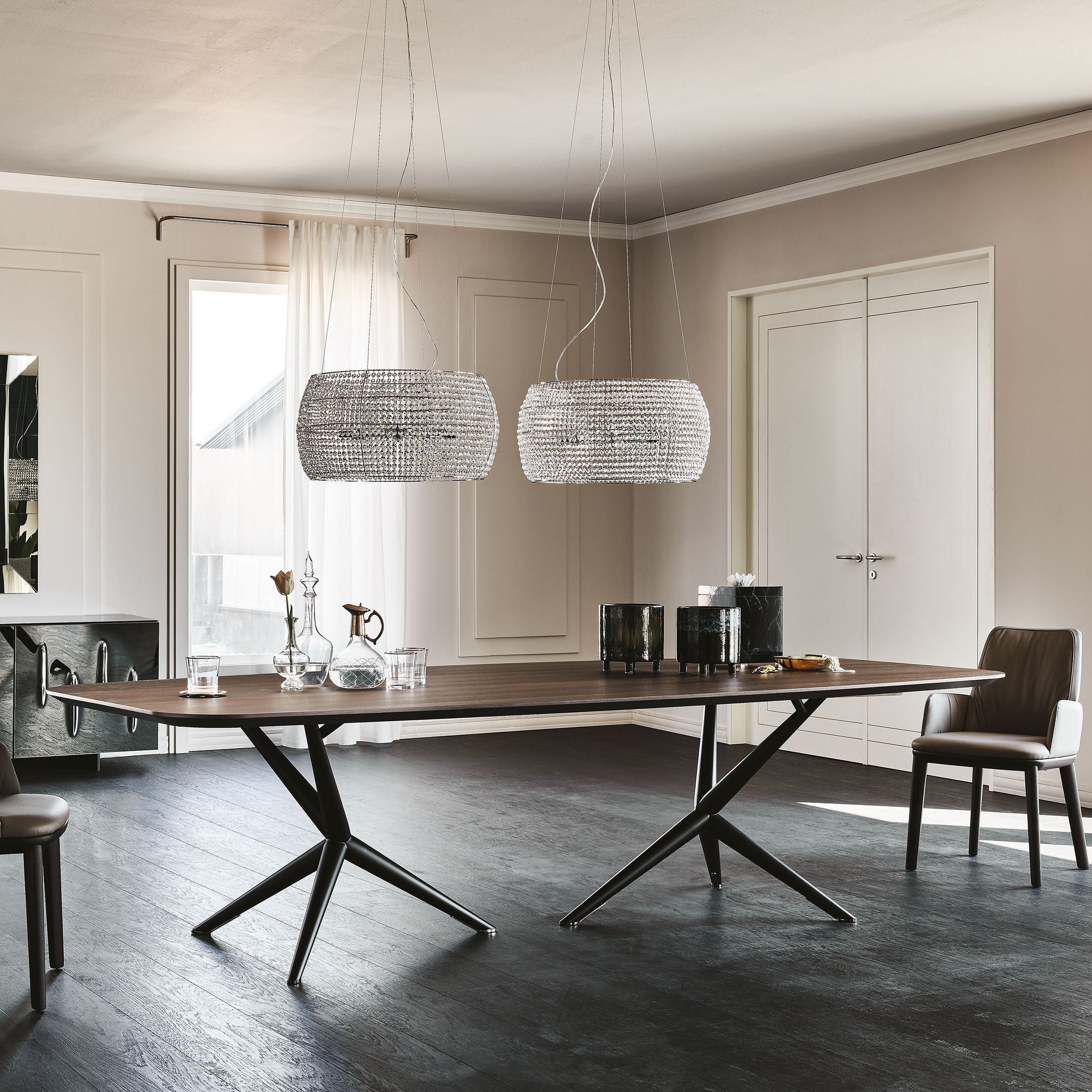 Atlantis Wood Dining Table: Barrel Top