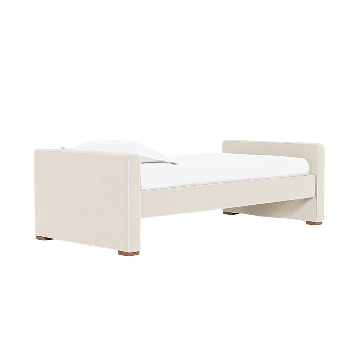 Dorma Twin Bed: Low Headboard