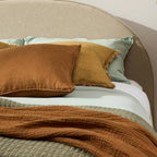 Luna Bed