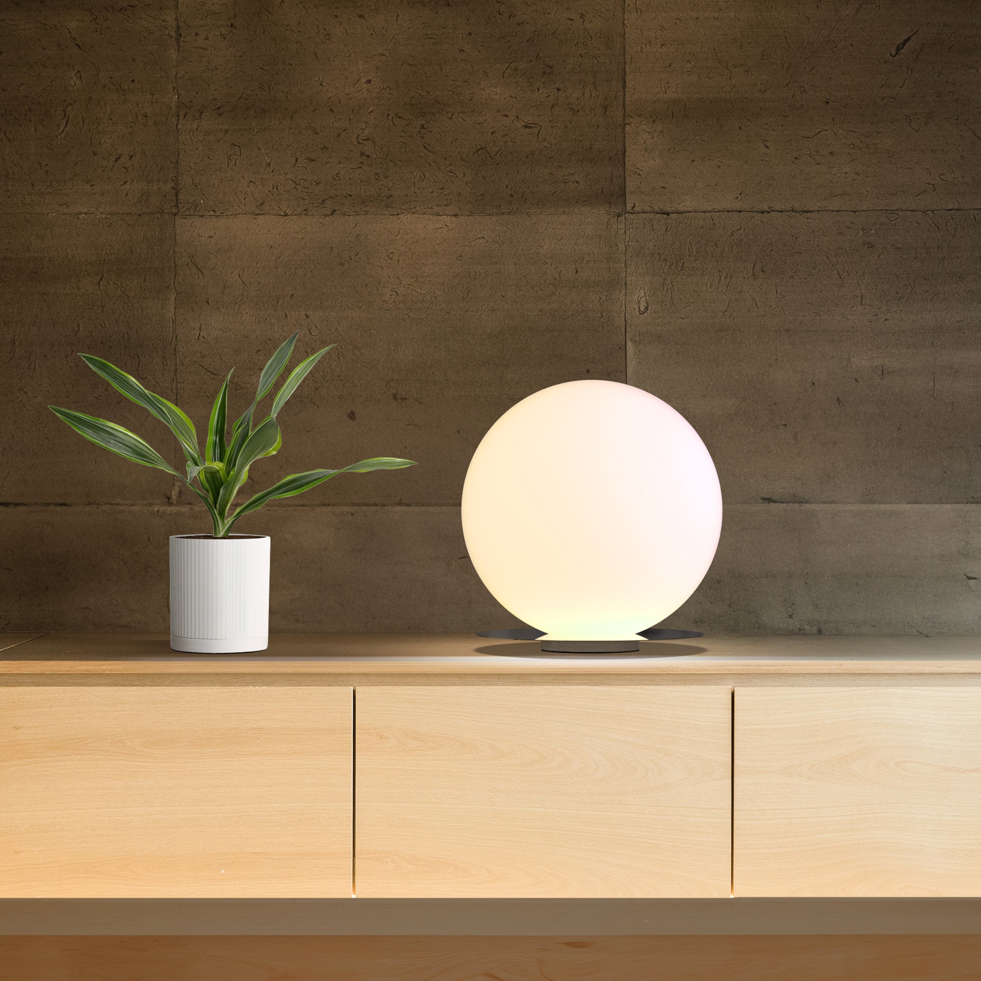 Bola Sphere Table Lamp
