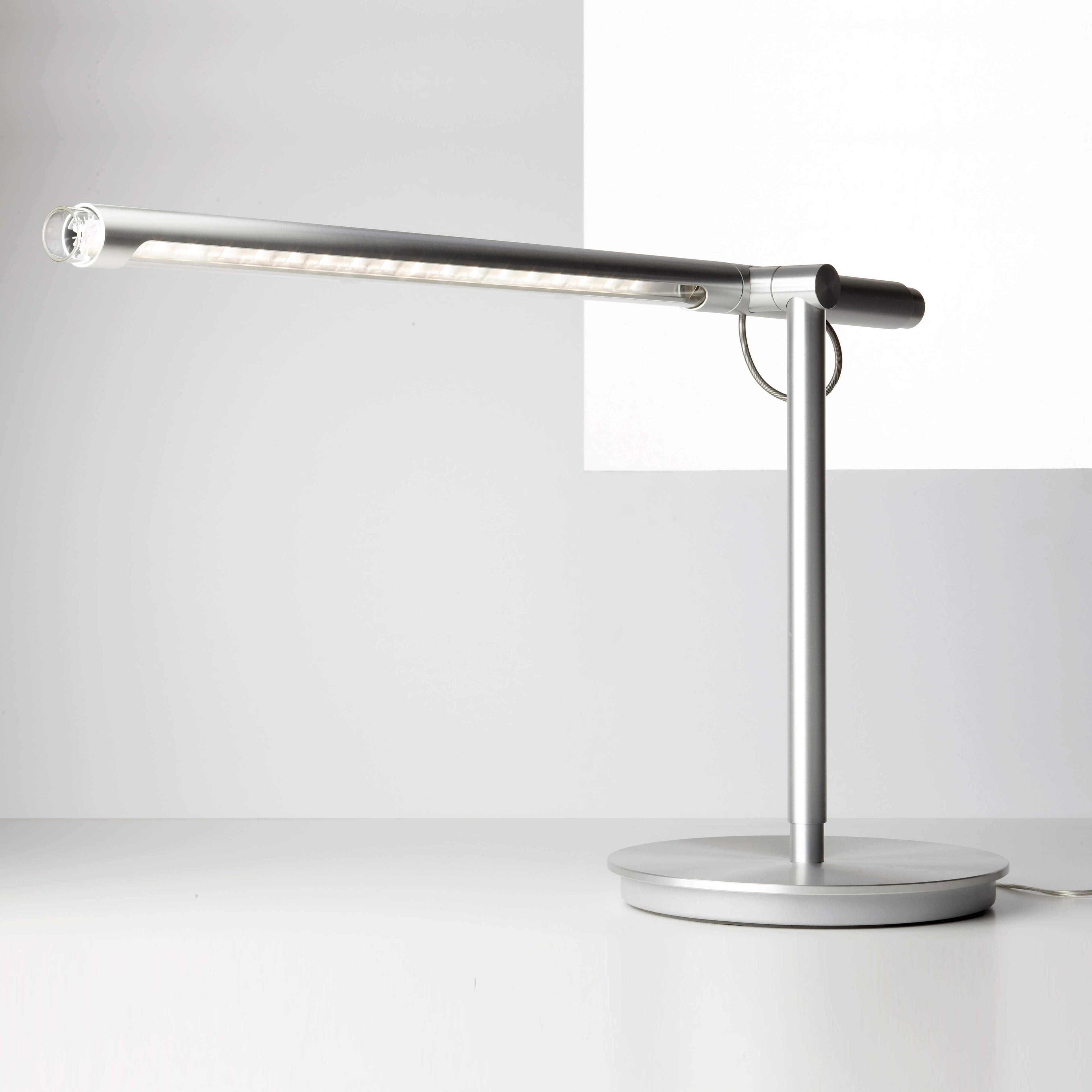 Brazo Table Lamp