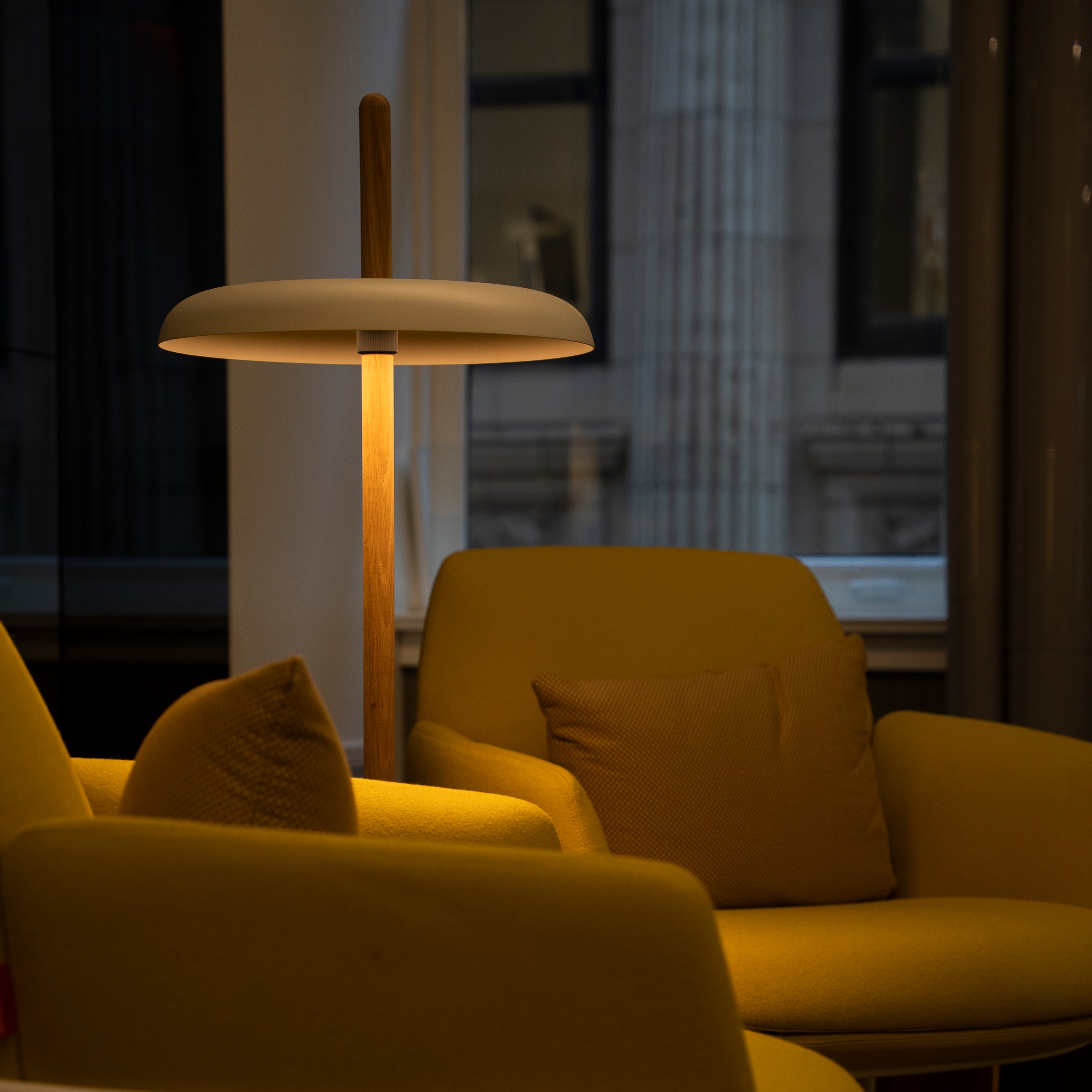 Nivel Portable Table Lamp