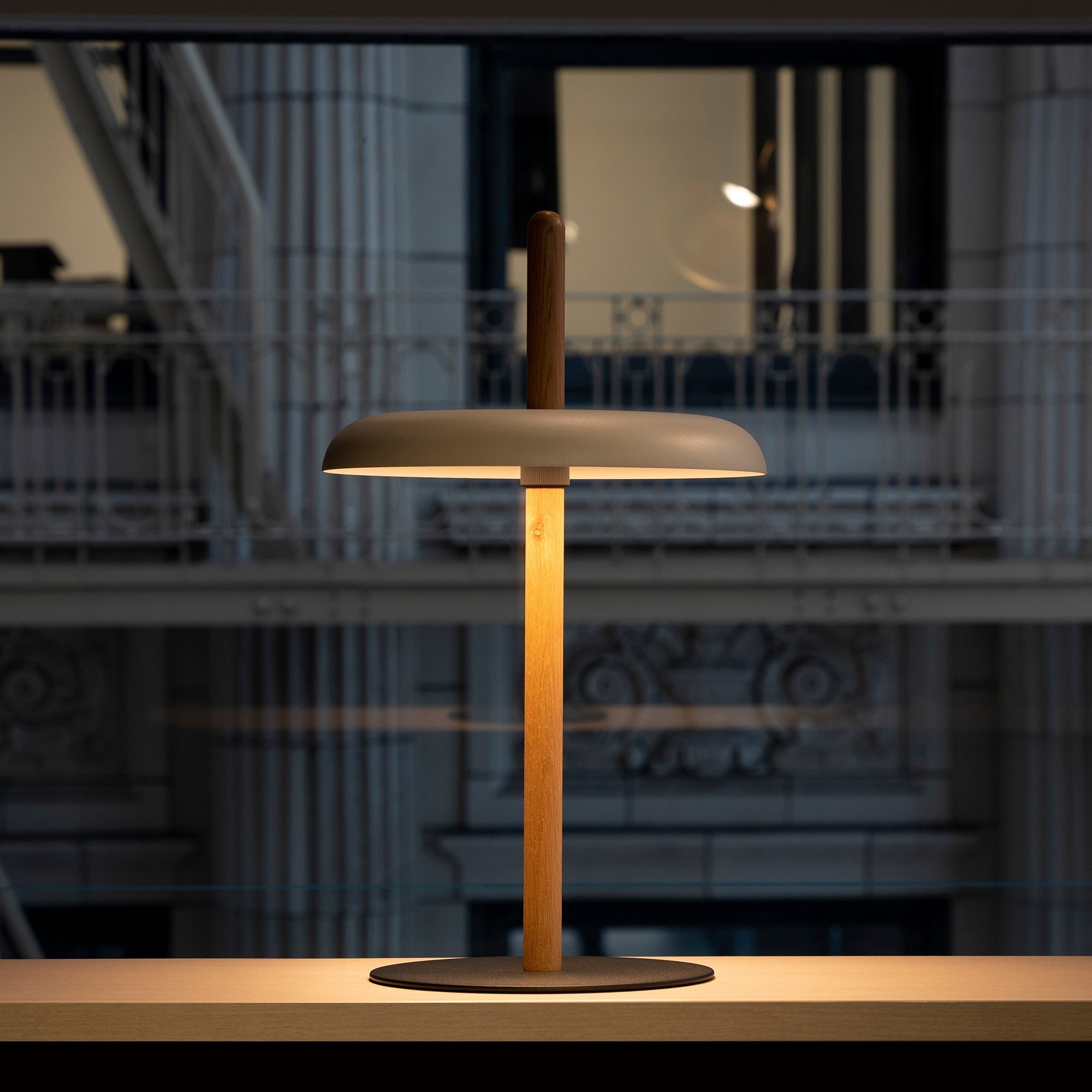 Nivel Portable Table Lamp