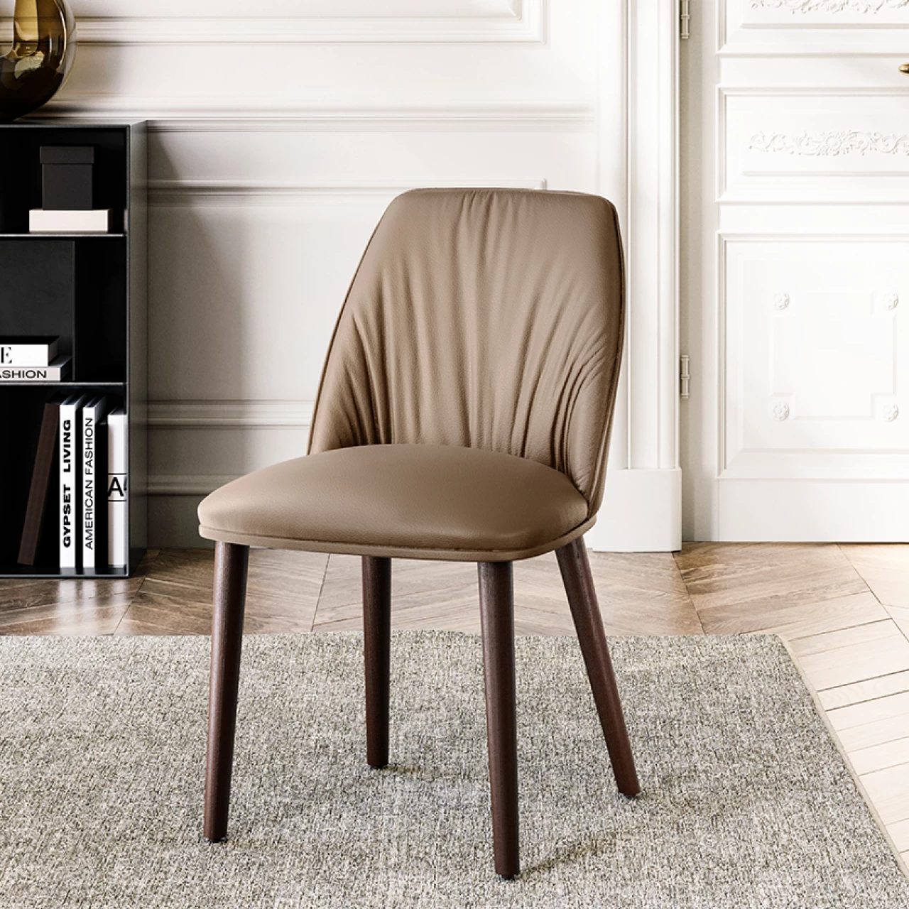 Diva Dining Chair: 4 Wooden Legs