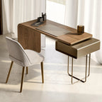 Auri Desk