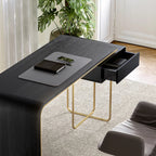 Auri Desk