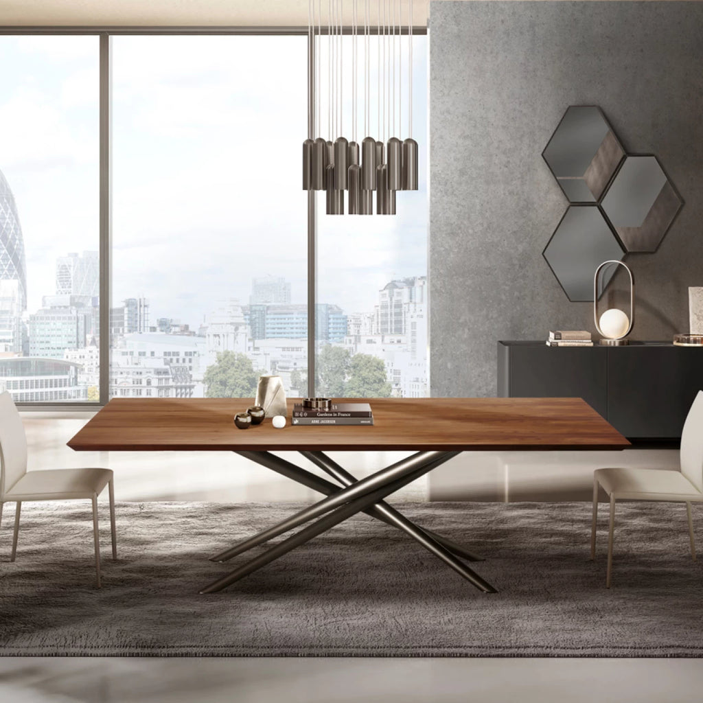 Baly Dining Table: Wooden Top