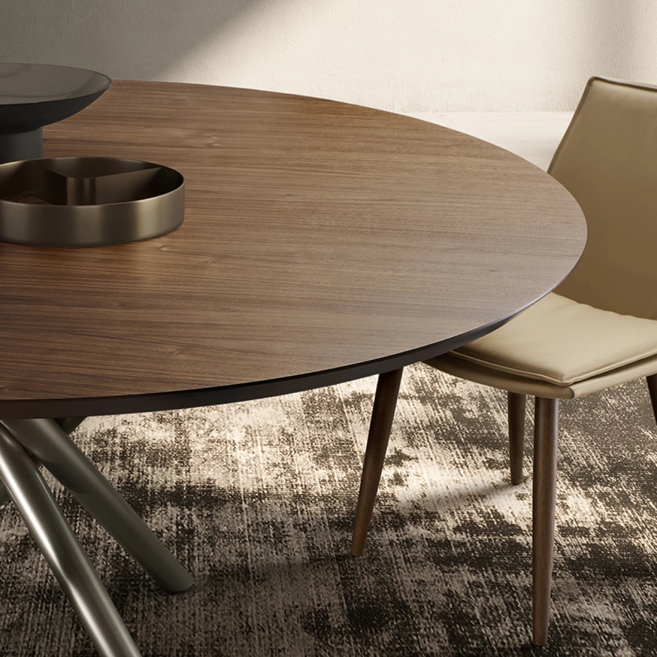 Baly Dining Table: Wooden Top