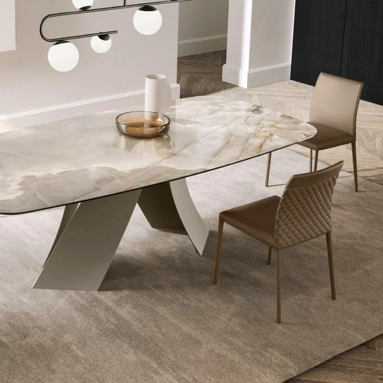 Bea Diamond Dining Chair