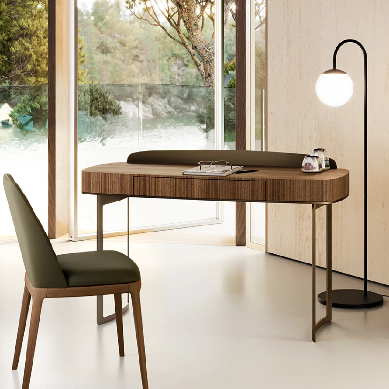 Lyra Desk