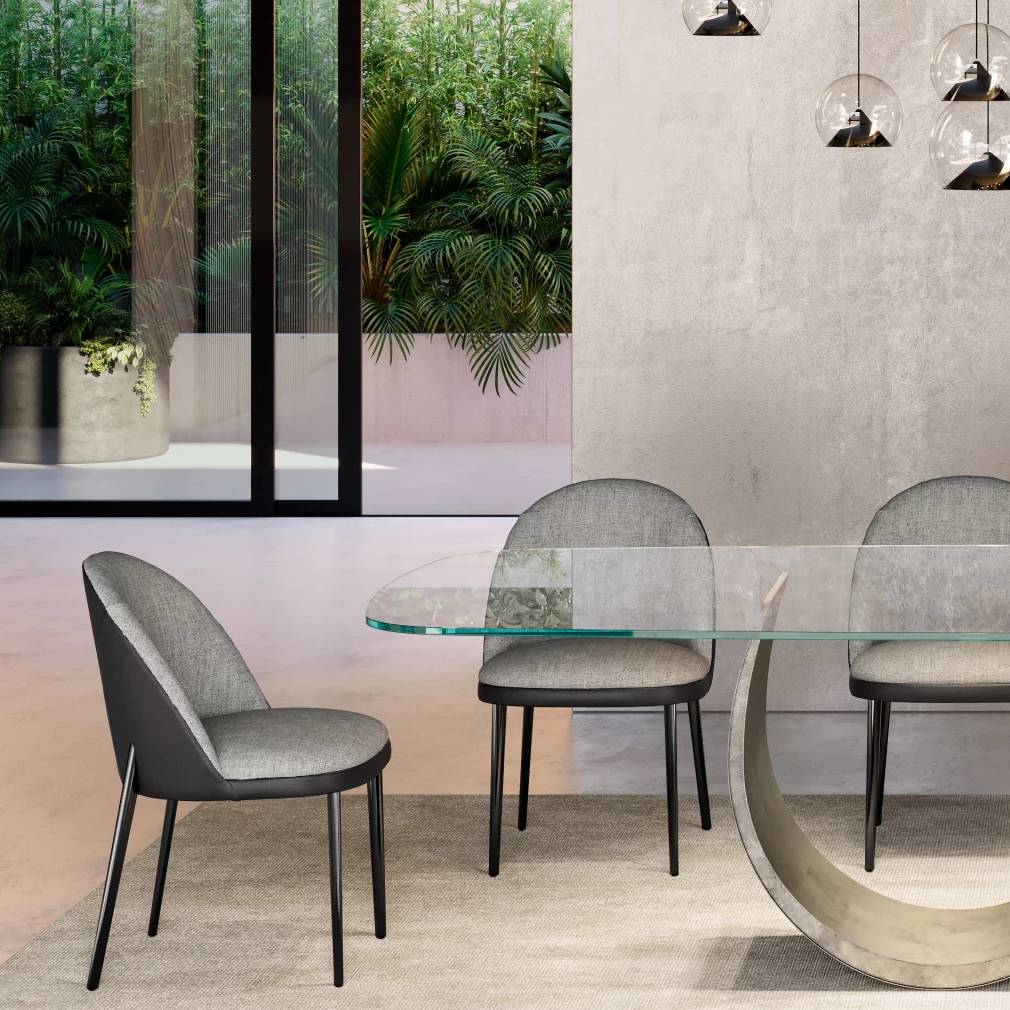 Minni Dining Chair: 4 Metal Legs