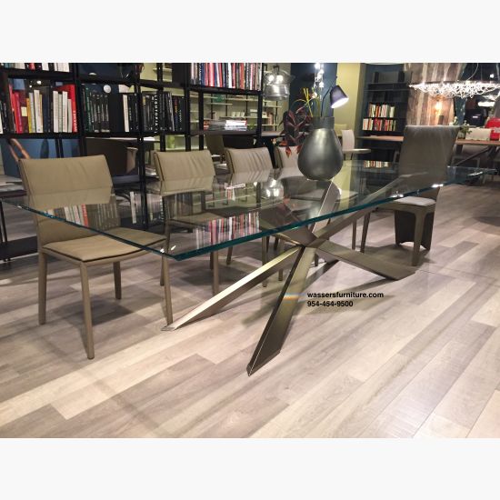 118" Glass Top & Titanium Base